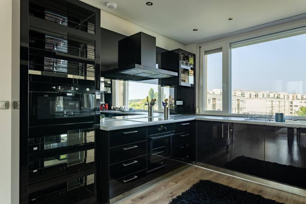 Martonfalvi Penthouse W Jacuzzi 德布勒森 外观 照片